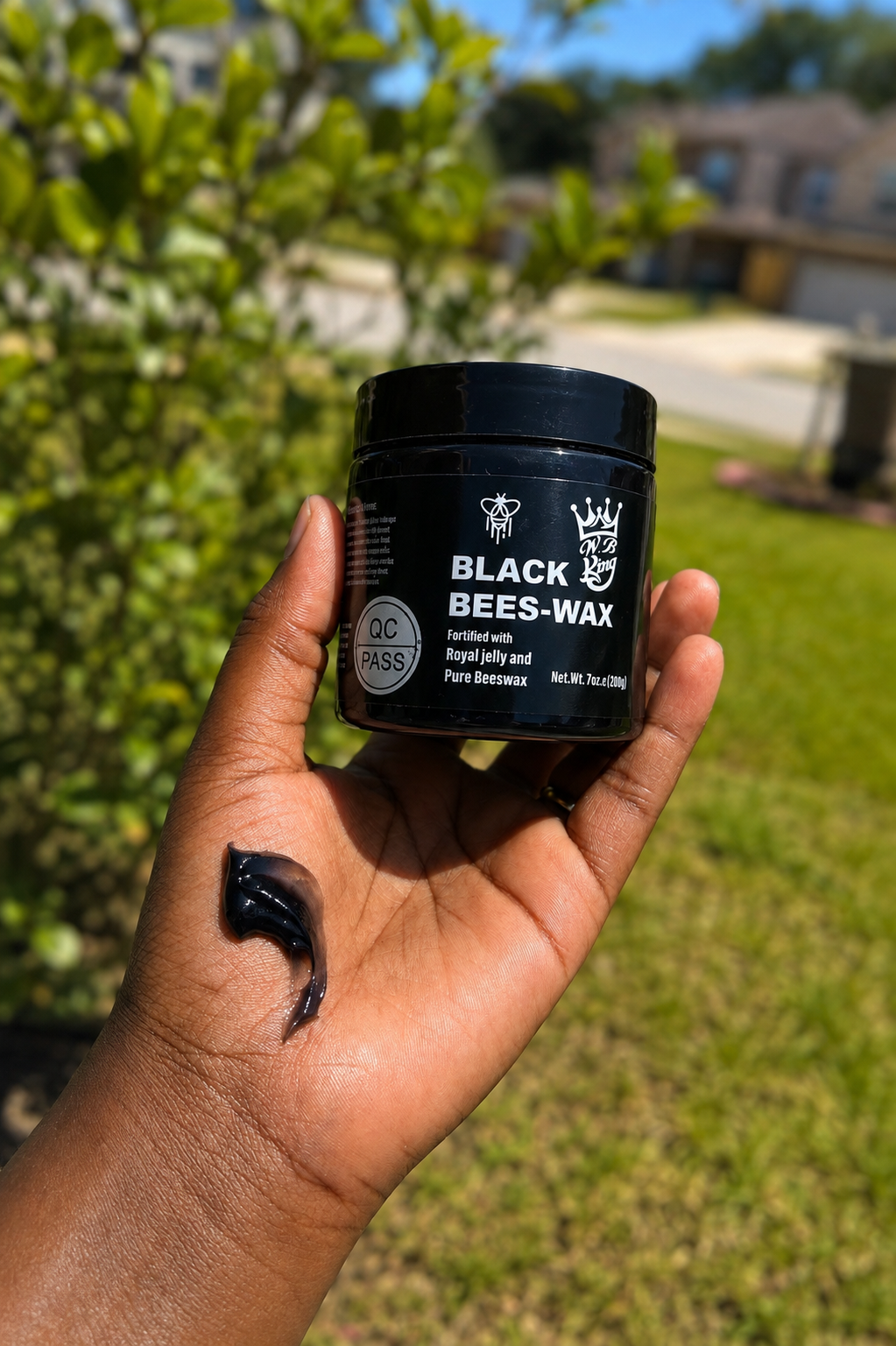 BLACK BEES-WAX _STRONG HOLD &NATUREL SHINE